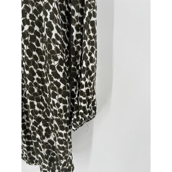 Michael Kors Blouse Womens Small Green Floral Keyhole Neck Long Sleeves Stretchy - Picture 4 of 15